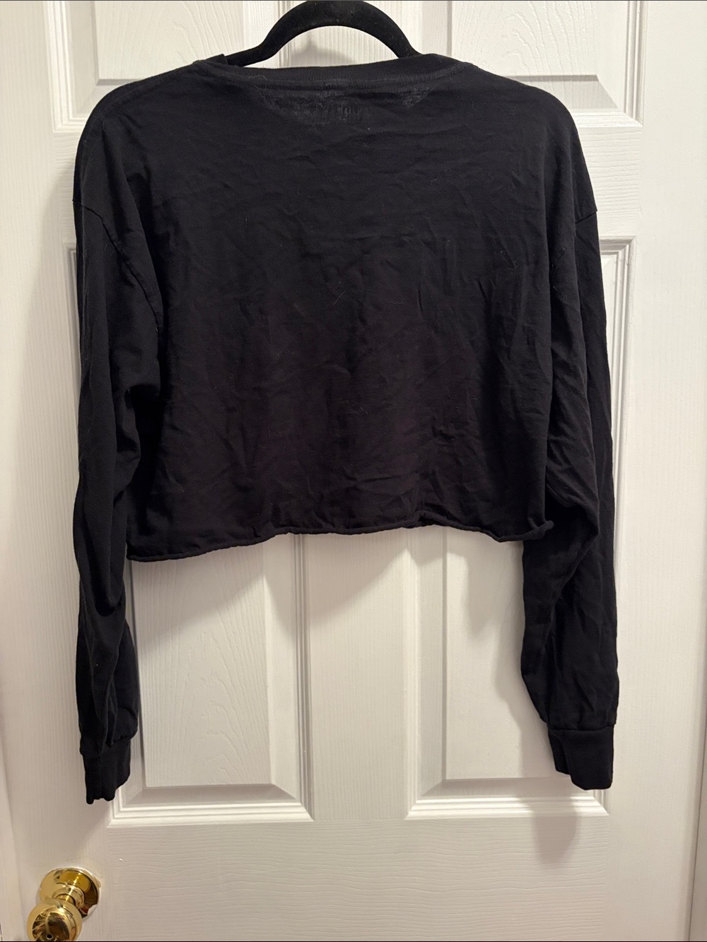 NIRVANA Black Long-Sleeve Crop Tee with Yellow Smiley Logo - Picture 3 of 3